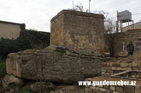Mədəni irsimizə qarşı məmur zorakılığı: - bu məsələdə ermənilərdən fərqimiz nədir?... (FOTOLAR)