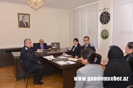 Baş prokuror Samux şəhərində vətəndaşları qəbul edib