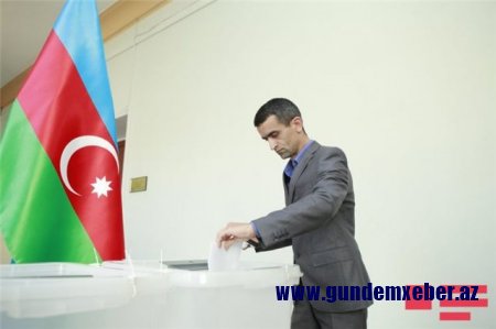 Azərbaycanda prezident seçkilərində səsvermə başlayıb -FOTOLAR