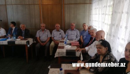 İranlı Mühacirlər Cəmiyyətində “dəyirmi masa”:  Azərbaycan Xalq Cümhuriyyəti və İran