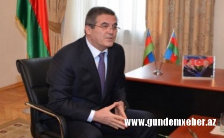 Süleyman Mikayılovin işçısındən Heydər Əliyev fonduna HÖRMƏTSİZLİK-VİDEO