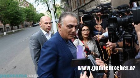 Ermənistanın keçmiş nazirinin bank maxinasiyaları