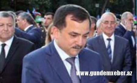 Qazaxda müəllim kimin var yoxunu söydü?-VİDEO-18+