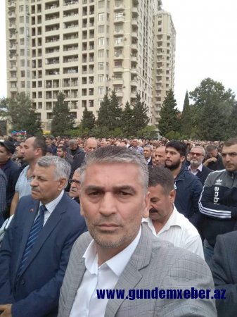 Bakıda Qarabağla bağlı mitinq keçirilib - FOTOLAR
