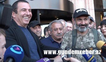 ​Çarukyan Paşinyana qarşı geniş ittifaq hazırlayır