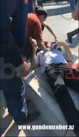 Bakıda dəhşətli qəza: qatar avtobusla toqquşdu - FOTOLAR
