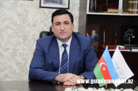 Mustafa Babanlı universitet əməkdaşlarına problem yaradıb - Təhdid olunan alim prezidentdən kömək istəyir