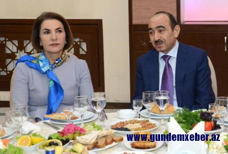 Əli Həsənovun həyat yoldaşı MTRŞ üzvlüyündən getdi — FOTO