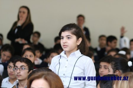“Yol hərəkəti qaydaları və nəqliyyat mədəniyyəti” adlı tədbir keçirildi - FOTOLAR