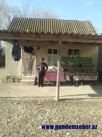 Şəhid Anası İcra Başçısının əlindən intihar etmək istəyir… -FOTOLAR