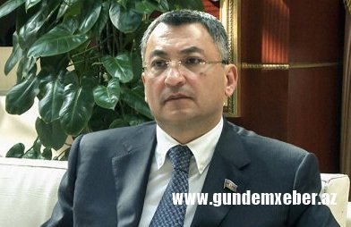 Rövşən Rzayev məcburi köçkün ailəsini intihar həddinə çatdırıb... - "İndi tək ümidim qalıb intihar etməyə..."