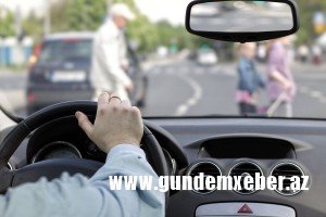 Bakıda avtomobil qadını vuraraq öldürüb – Sürücü qaçıb
