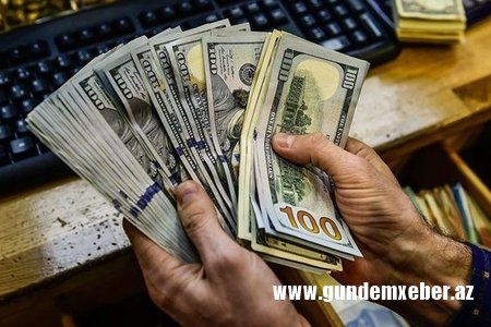 Mərkəzi Bank: “Vətəndaşların kreditə ödədiyi artıq pullar geri qaytarılacaq”