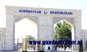 Həbsdəki sabiq gömrük əməkdaşı məhkəmə zalından azadlığa buraxıldı