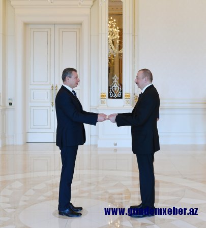 Prezident İlham Əliyev Ukraynanın yeni səfirinin etimadnaməsini qəbul edib