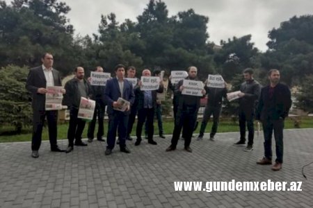 İki idman jurnalisti saxlanıldı – Prezident Aparatanın qarşısında