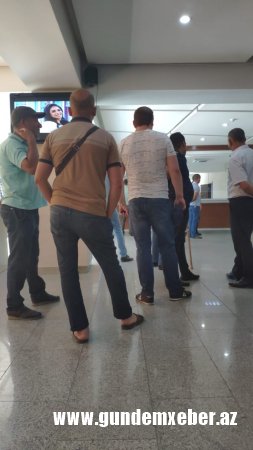 DYP-də sürücülər 'üsyan' edir: TEXNİKİ PASPORTLAR GƏTİRƏN MAŞIN YANIB - FOTOLAR  