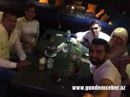 Atası bu pulları nə həyəcanla mənimsəyir... bir bilsəydi... - Dad harın oğul əlindən...(FOTOLAR)