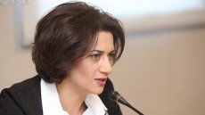 Paşinyanın arvadının geyimi ölkədə gündəm oldu – FOTO