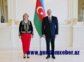 Prezident Əlcəzairin Azərbaycanda yeni təyin olunan səfirinin etimadnaməsini qəbul edib