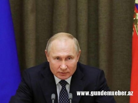 Putin: Trampın impiçmenti "əlçatmazdır", Senat ona bəraət qazandıracaq