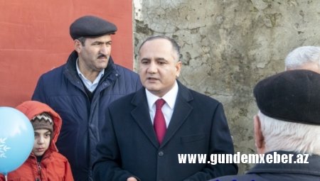 Seçicilər deputatlığa namizədə tapşırıqlar verir - FOTOLAR  