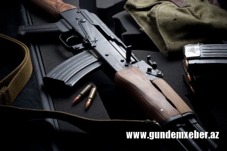 Cəlilabad sakini adam öldürmək üçün əldə etdiyi avtomatla saxlanıldı