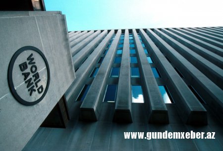 Dünya Bankı neft qiymətlərinə dair proqnozunu azaldıb