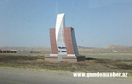ZÜLMƏTƏ QƏRQ OLMUŞ ƏLƏT - FOTO