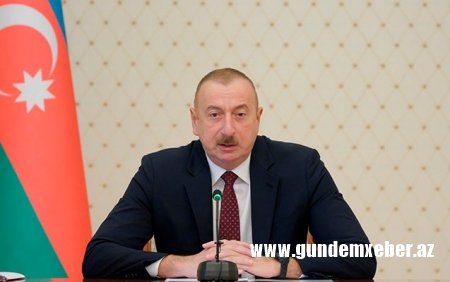 Prezident karantinin yumşalmasından danışdı