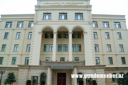 Azərbaycan Ordusunda keçirilən andiçmə mərasimində valideynlərin iştirakı qadağandır - MN