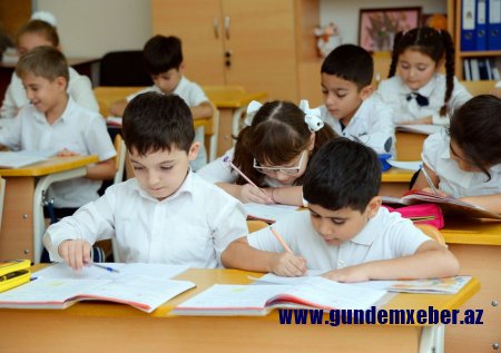QƏRAR VERİLDİ - Oktyabrın 15-dən bütün şagirdlər məktəbə gedəcək