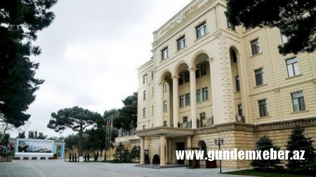 Düşmən taborunun döyüş bayrağı və sənədləri ələ keçirilib