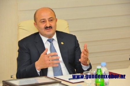 Asif Əsgərov "Nəsimi"nin dərisini belə soyur- Tikinti şirkəti və icra başçısı vətəndaşlara zülm edir