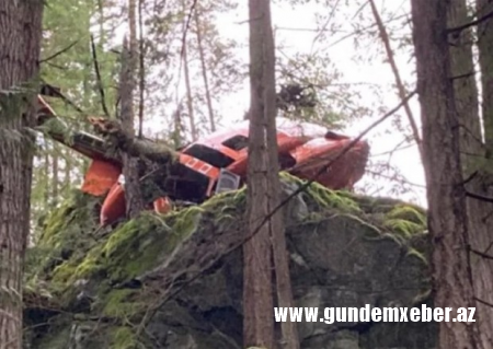 Kanadada helikopter qəzaya uğradı - Ölənlər var