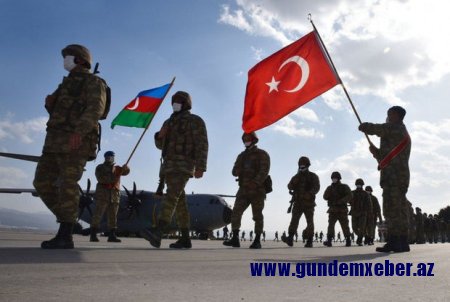 Türkiyə hərbçilərinin Azərbaycanda qalma müddətinin uzadılması barədə qərar qüvvəyə minib