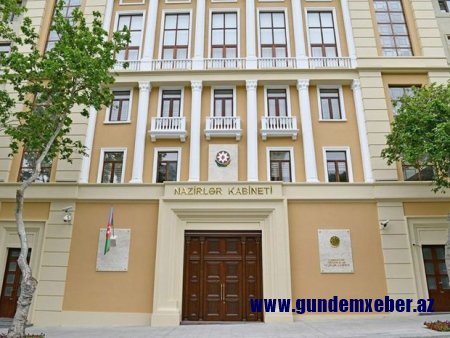 Dövlət orqanlarının bütün əməkdaşlarına fevralın 1-dək vaxt verildi - QƏRAR