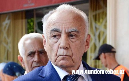 Hacıbala Abutalıbovun “4-5 il sonraya” verdiyi sərəncamlar paytaxtda ciddi qarşıdurma yaradır… - SABİQ MER HƏBS OLUNA BİLƏR…