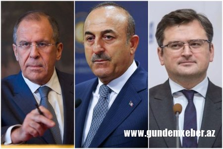 Çavuşoğlu rusiyalı və ukraynalı həmkarları ilə danışıqlar aparıb