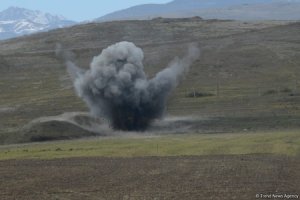 Tərtərdə yol işçiləri minaya düşüb, xəsarət alanlar var