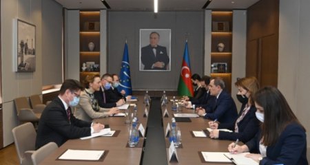 Ceyhun Bayramov Avropa Şurasının baş katibi ilə görüşdü