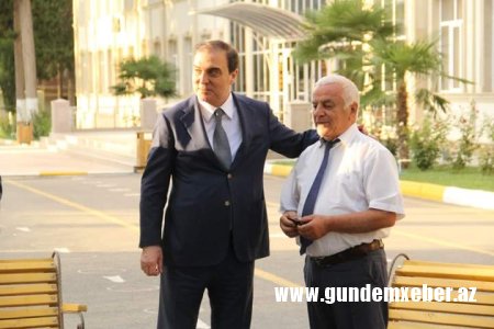 Niyazi Bayramov Gəncəlilərin bir çox problemlərini yerindəcə həll edir - FOTOLAR