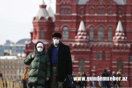Moskva sakinlərinə ictimai yerlərdə maska ​​taxmaq tövsiyə olundu