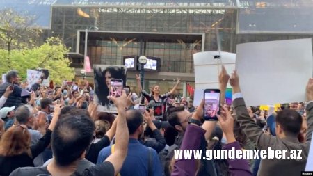 İranda bir etirazçıya 3 ölüm cəzası kəsilib