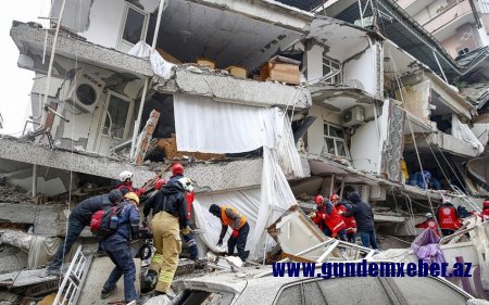 Türkiyədə zəlzələ nəticəsində 10 Azərbaycan vətəndaşı həlak olub - RƏSMİ