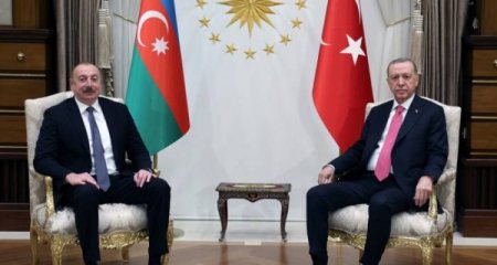 Azərbaycan və Türkiyə liderləri Ermənistanla sülh müqaviləsi üzrə danışıqlar barədə fikir mübadiləsi aparıb