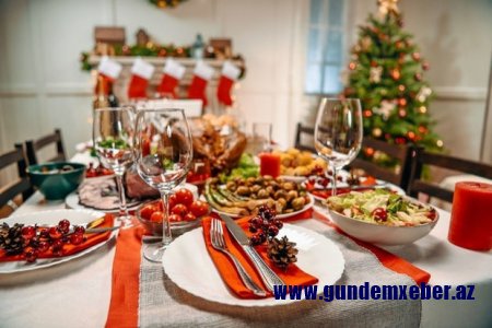 Dəyişməyən iki ənənə və qeyri-standart xərc: Yeni il süfrəsi neçəyə başa gələcək?