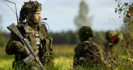 Latviya öz qoşunlarının Ukraynaya göndərilməsinə icazə verə bilər