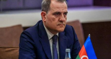 Ceyhun Bayramov İran xarici işlər naziri vəzifəsini icra edən Əli Bağeri ilə telefon danışığı aparıb - Yenilənib