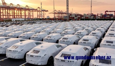 Avropa Komissiyası Çin elektromobillərinə əlavə rüsum qərarını təxirə salıb